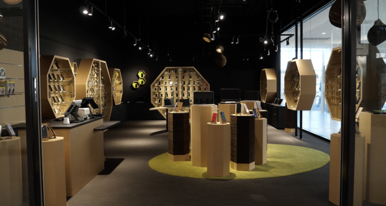 Boutique Laval Franchise Beemyphone